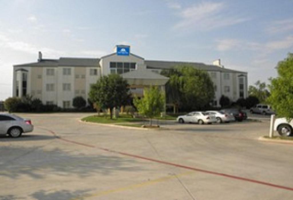 Americas Best Value Inn Decatur Exterior photo