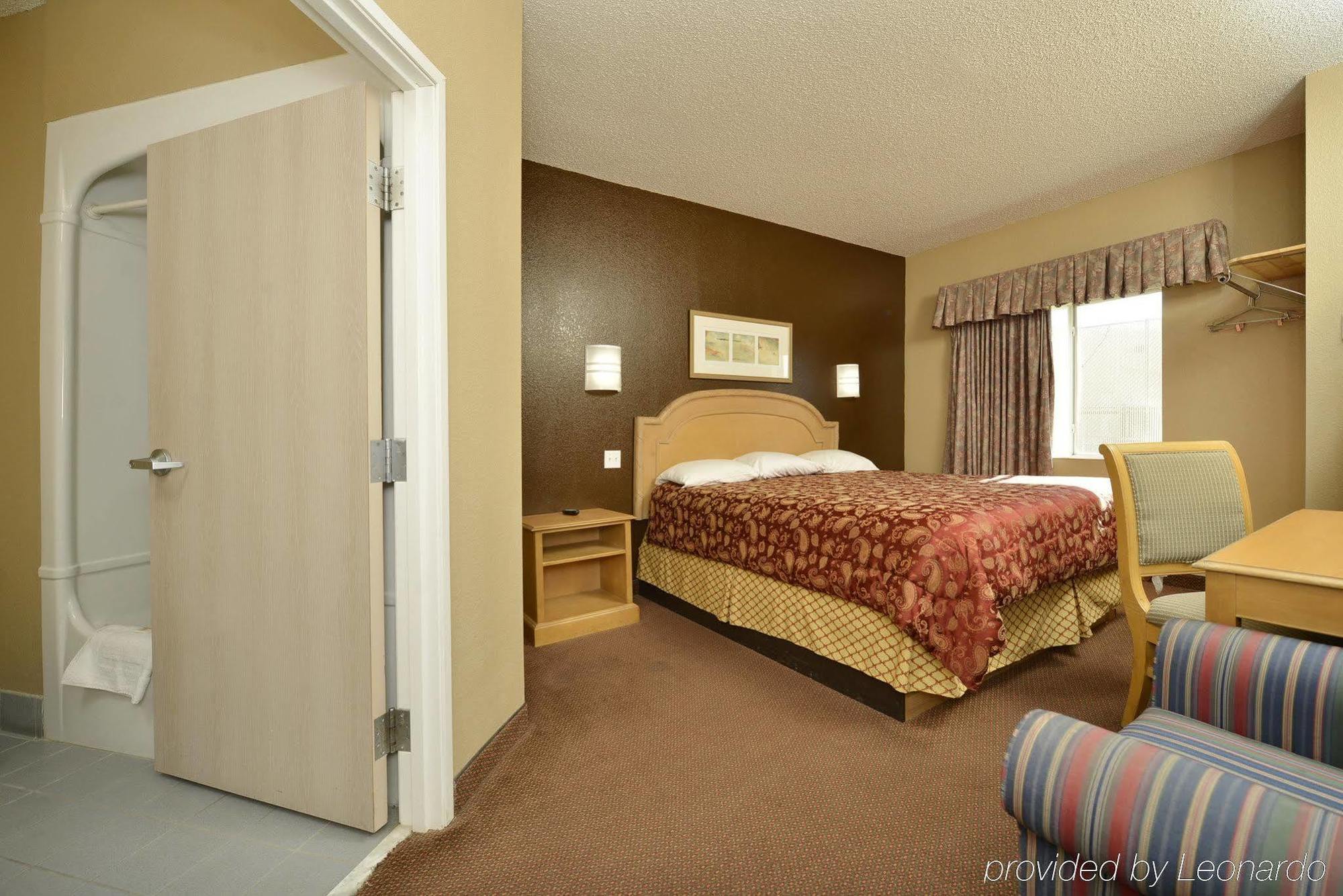 Americas Best Value Inn Decatur Exterior photo